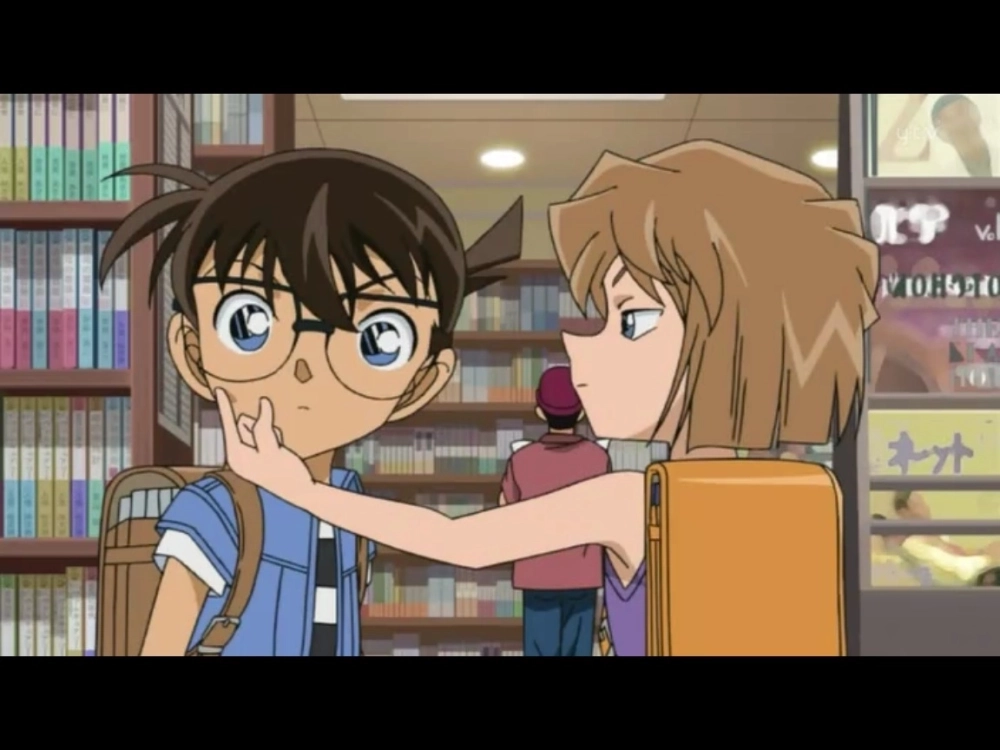 Sherry hides her past while aiding Detective Conan