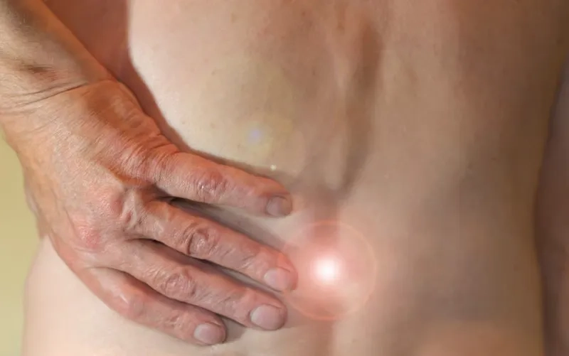 An animation showing how to start managing fibromyalgia pain