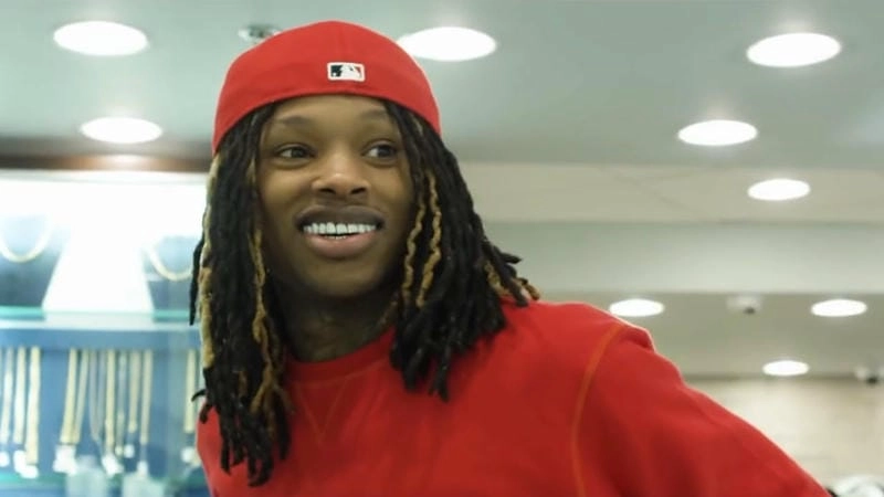 That perfect reaction shot: the king von looking back meme