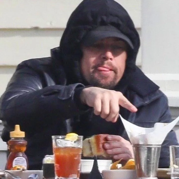 The hilarious leo laughing meme