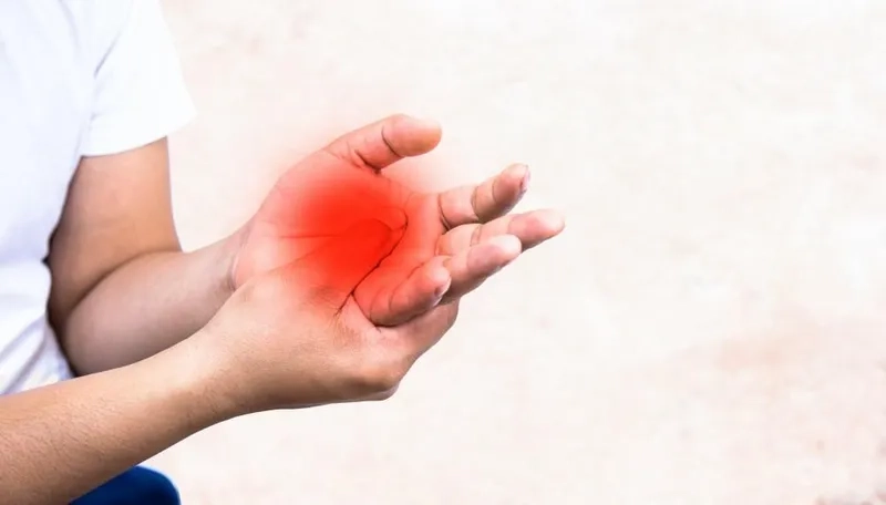 Comparing a healthy nerve to a damaged nerve