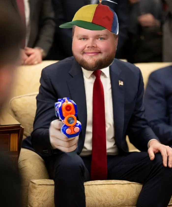 A classic Leo Vance meme from the show