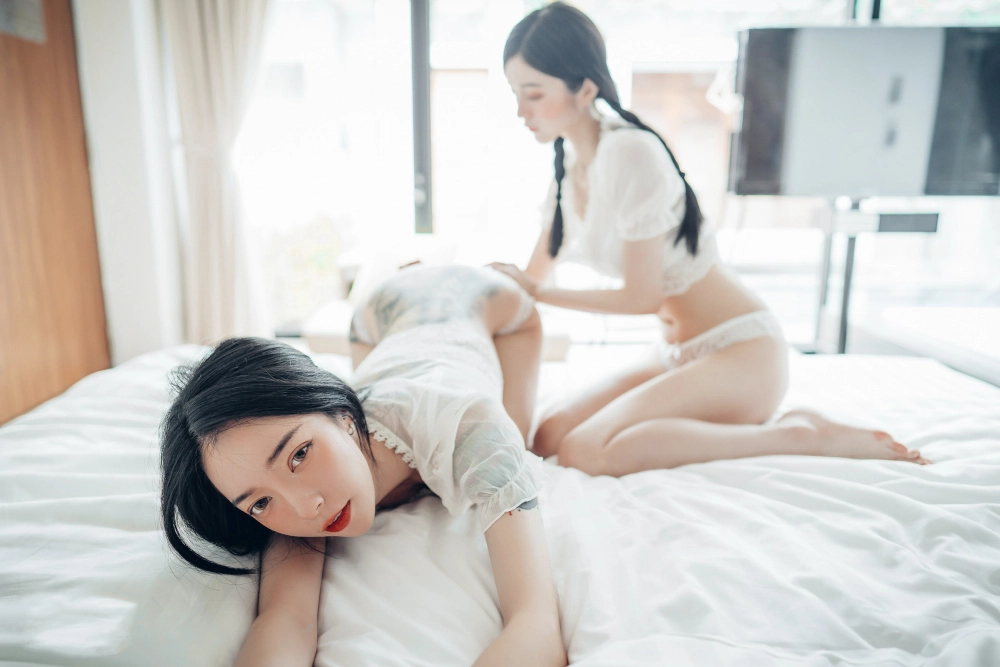 Girl sex boy ignites raw chemistry and double scorching golden thrill